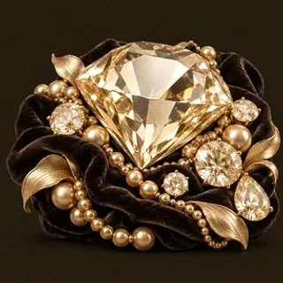 Faceted gemstone — Mafia 77777